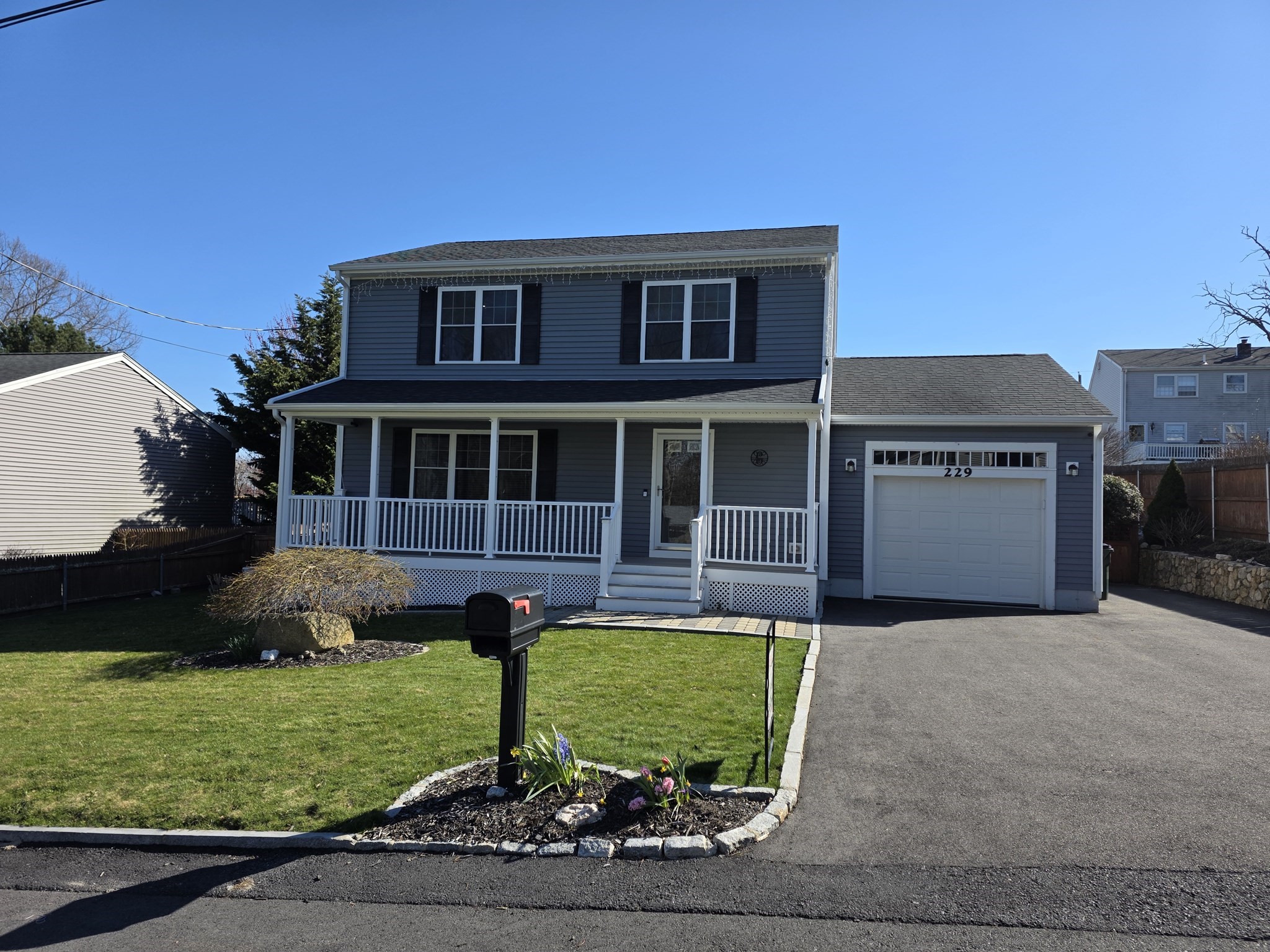229 Concord Street Property Photo 1