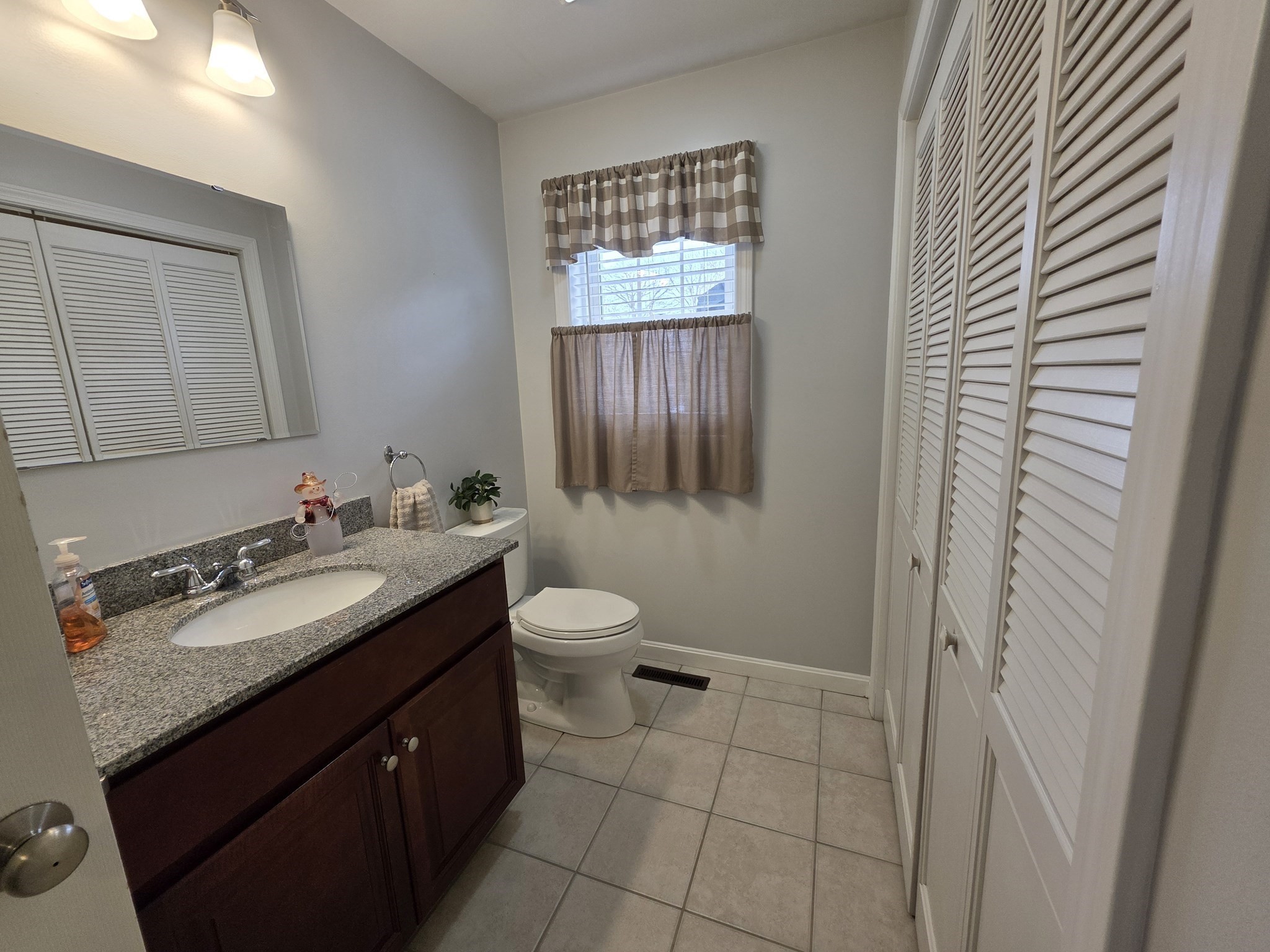 229 Concord Street Property Photo 12