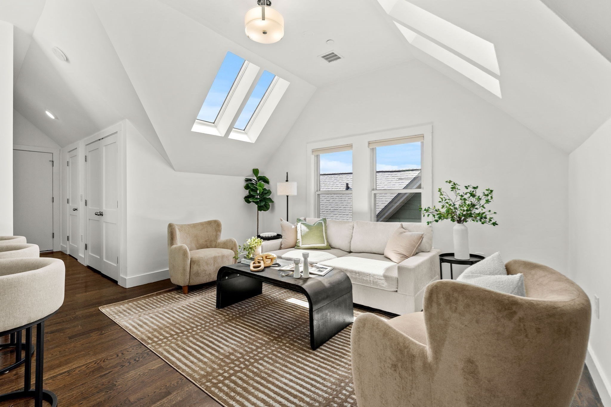 9 Upham Ave # 3 Property Photo 7