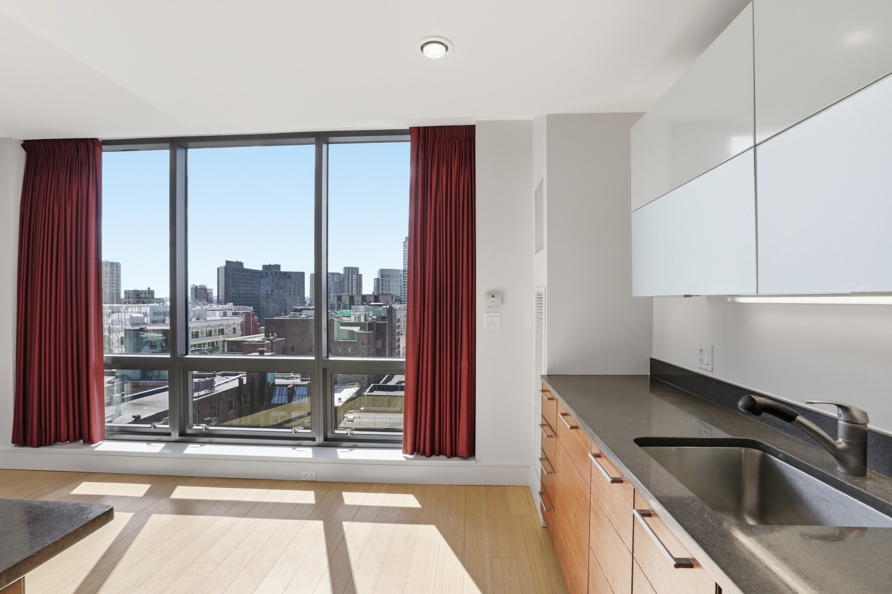 45 Province St # 1502 Property Photo 11