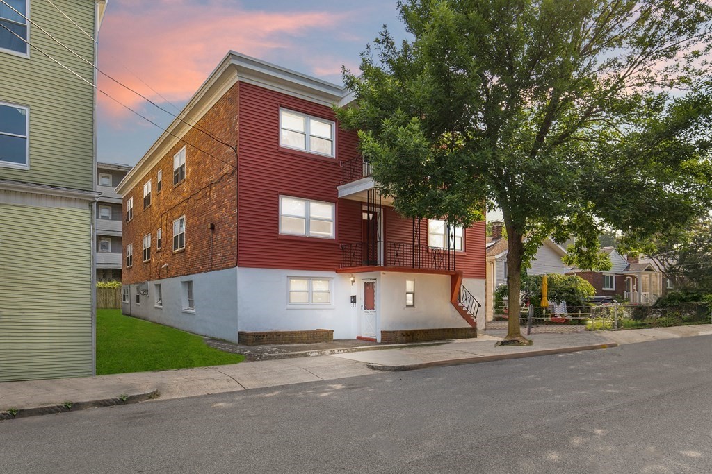 43 Kimball Ave # 5 Property Photo 1