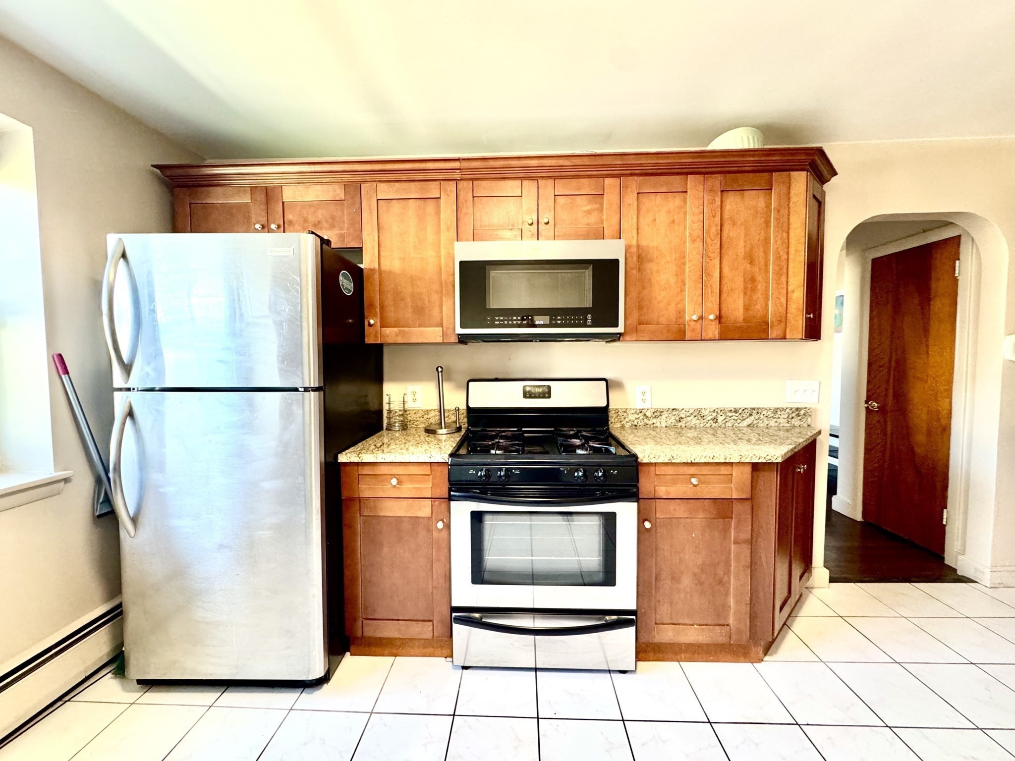 43 Kimball Ave # 5 Property Photo 5