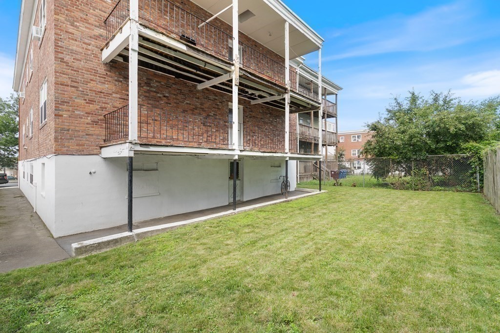 43 Kimball Ave # 5 Property Photo 12