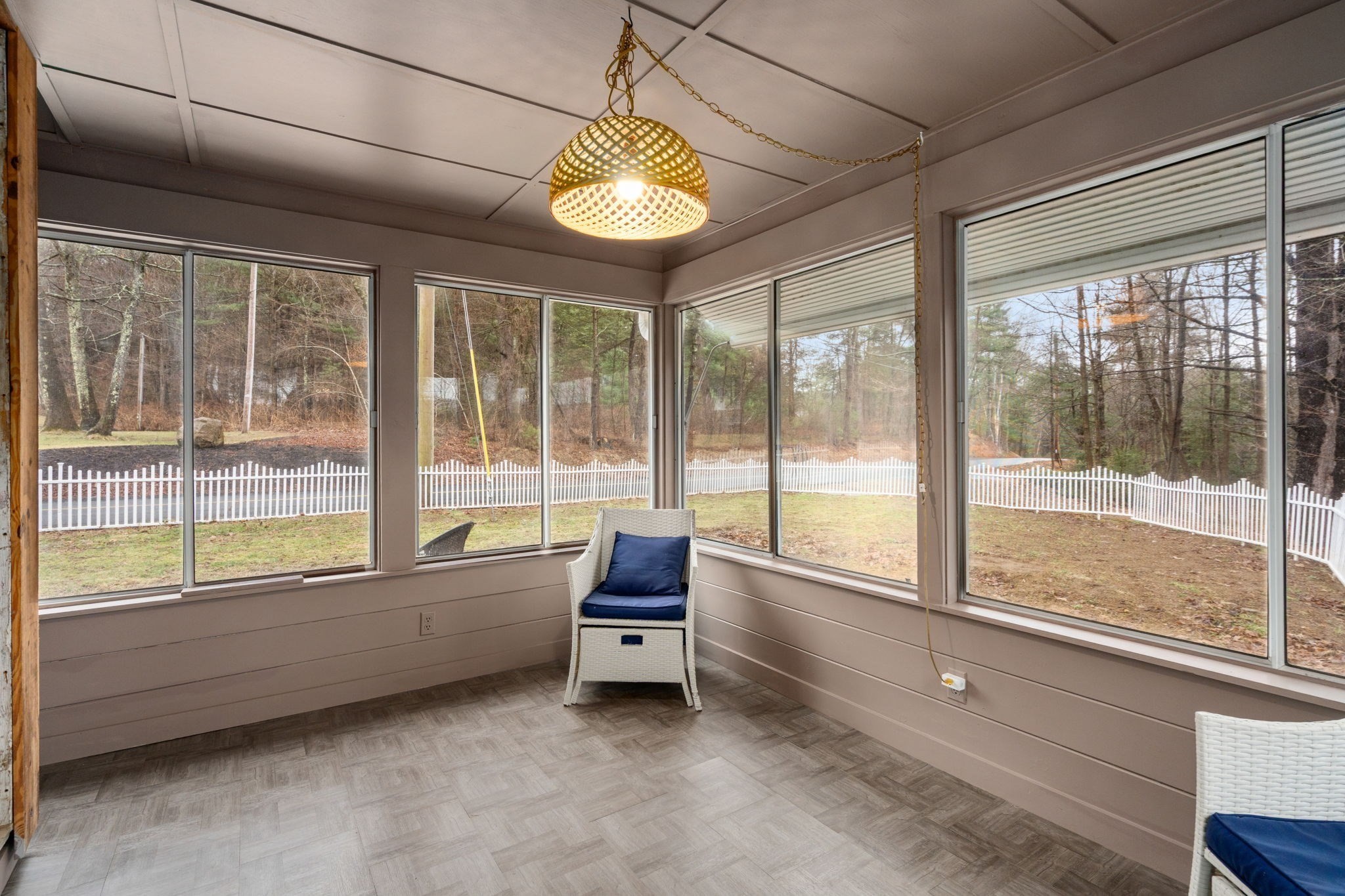 61 E Brimfield Rd Property Photo 10