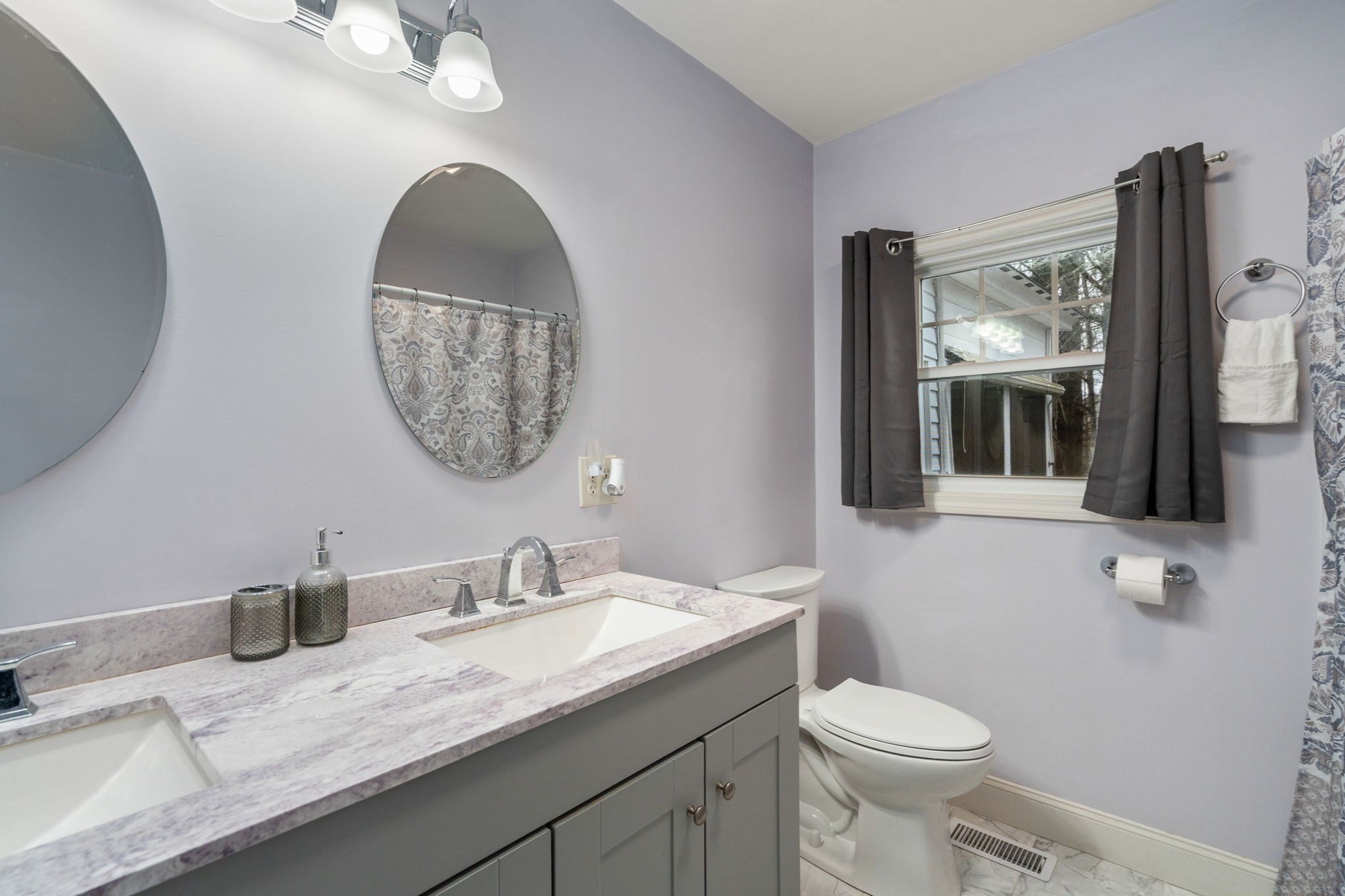 61 E Brimfield Rd Property Photo 11