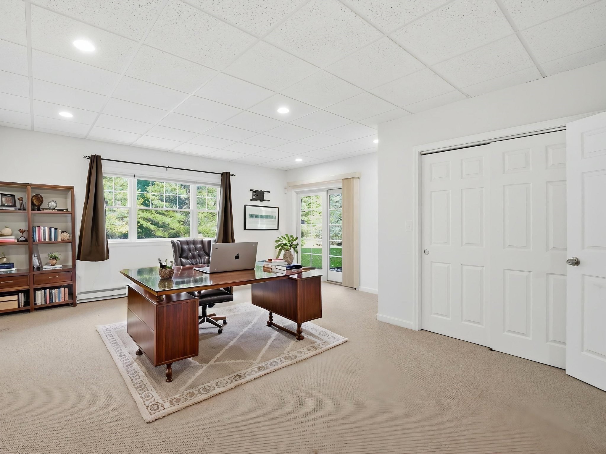 7 Tideswell Lane # 7 Property Photo 8