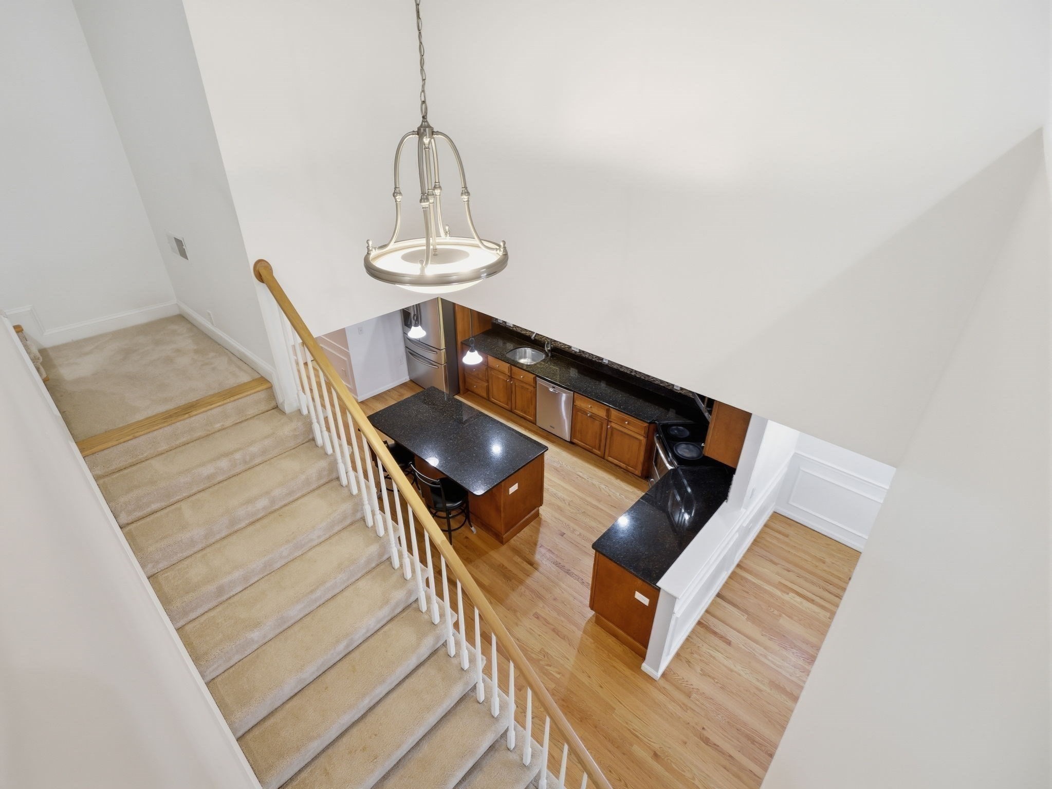 7 Tideswell Lane # 7 Property Photo 26