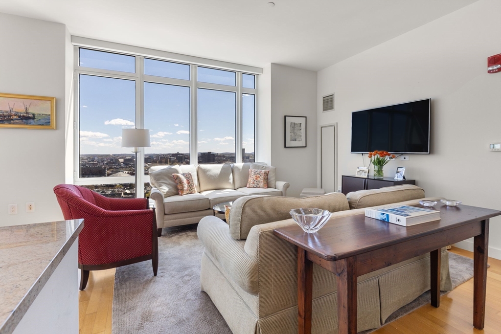 400 Stuart # 18c Property Photo 6