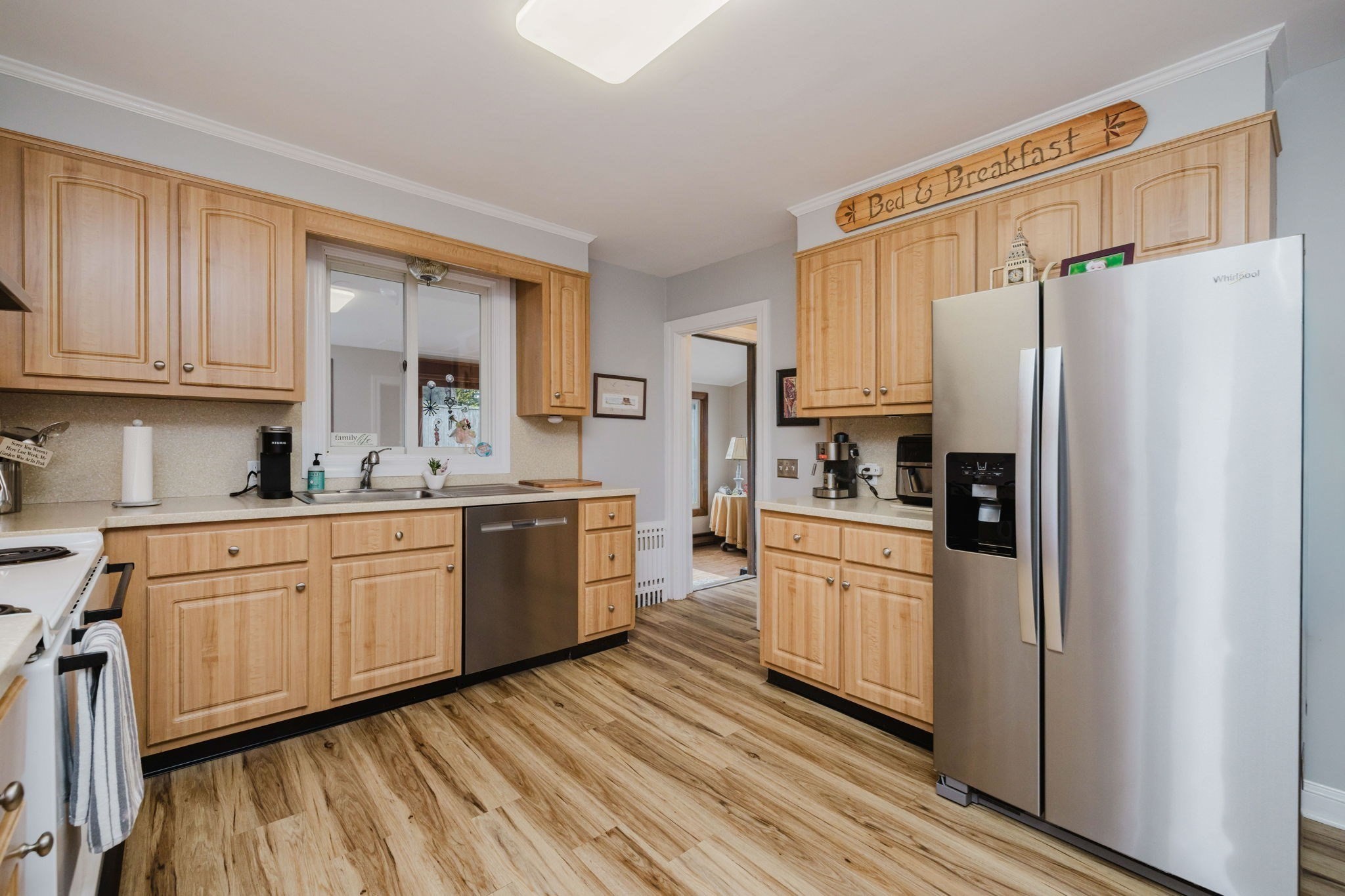 554 Madison Street Property Photo 7