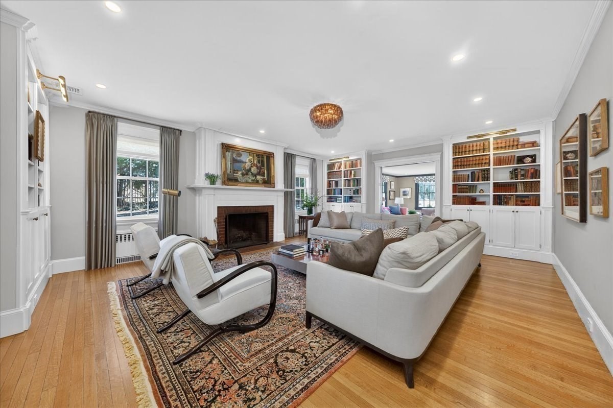 54 Lincoln Street Property Photo 8