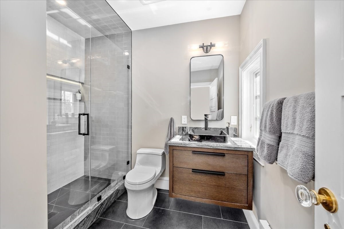 54 Lincoln Street Property Photo 28