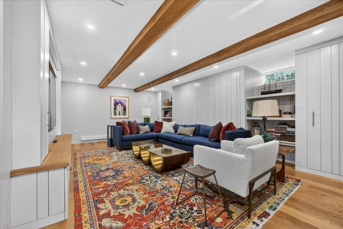 54 Lincoln Street Property Photo 33