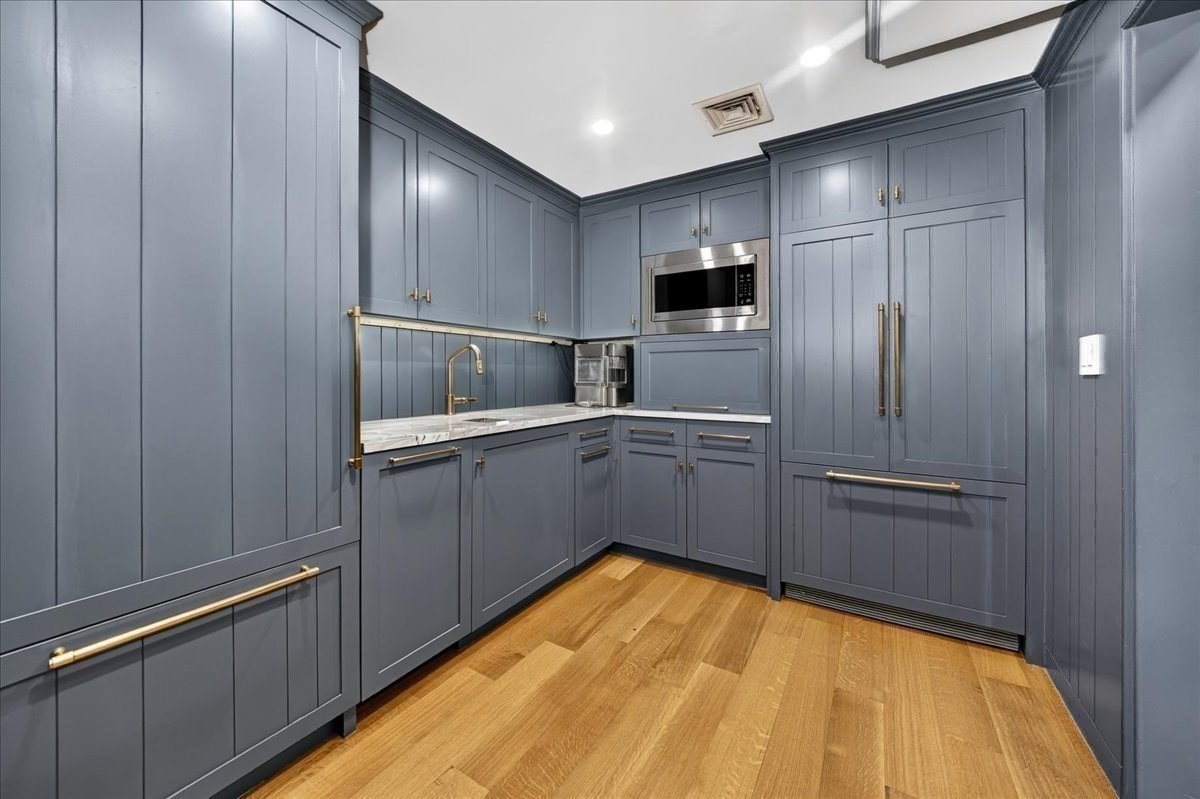 54 Lincoln Street Property Photo 34