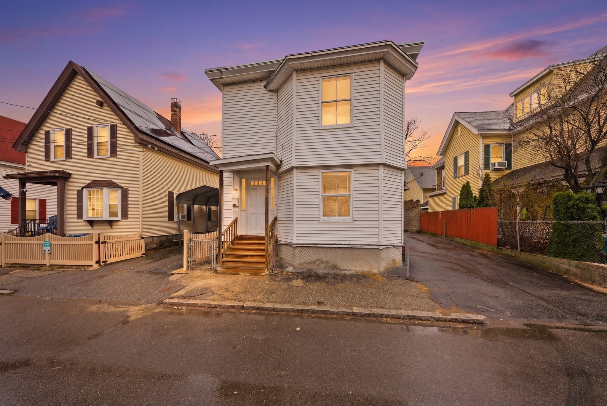 70 Pleasant St Property Photo 1