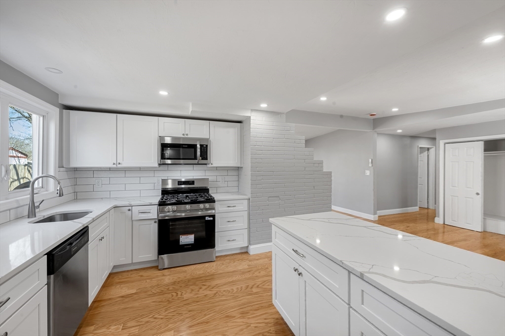 109 Hastings St Property Photo 3