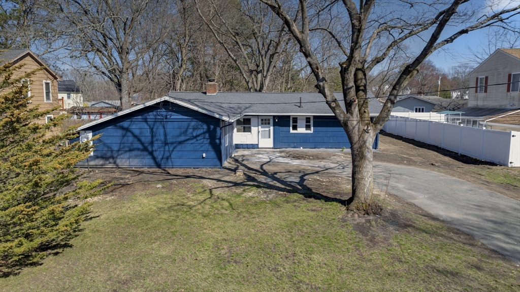 109 Hastings St Property Photo 6