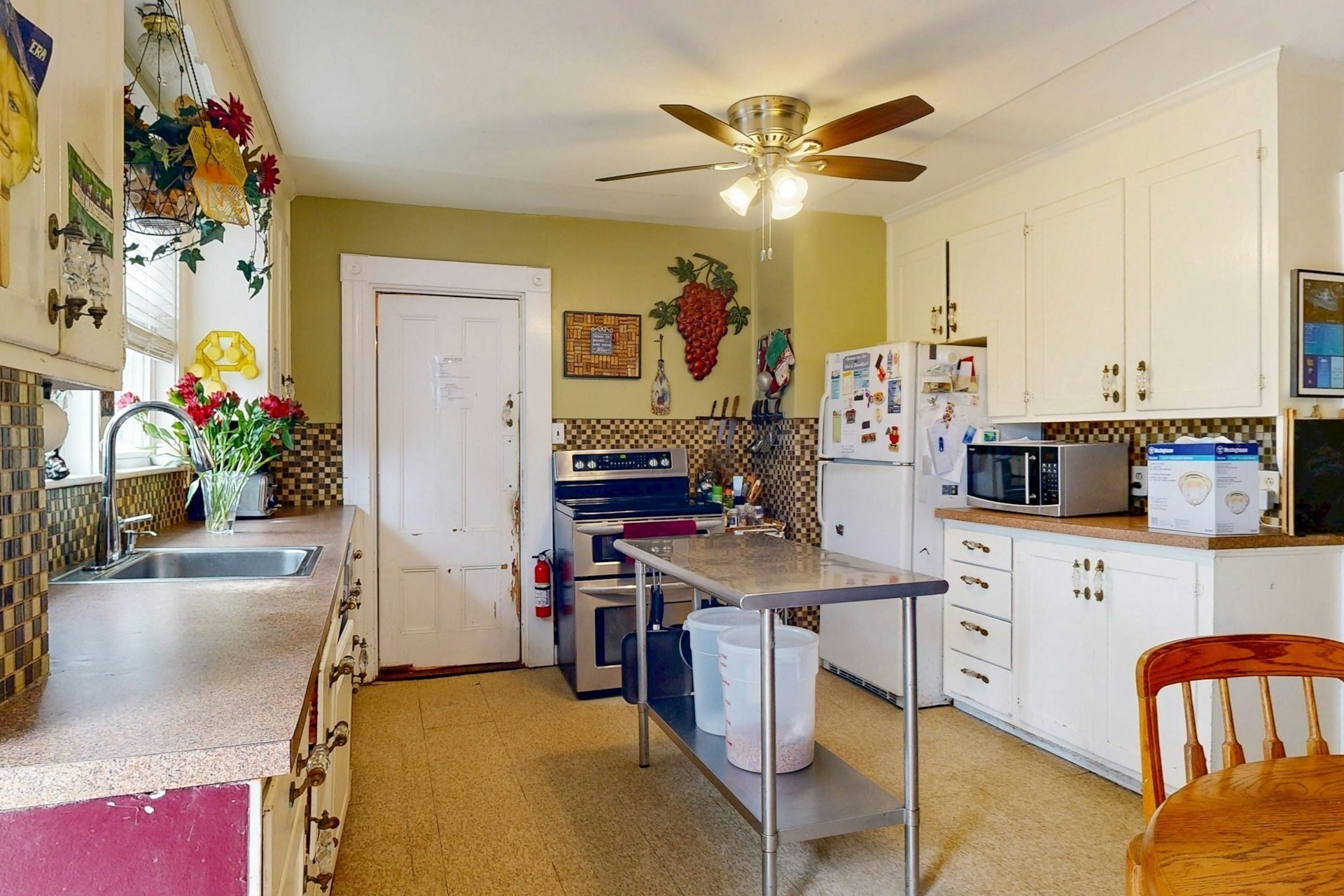 100 Sargent Street Property Photo 12