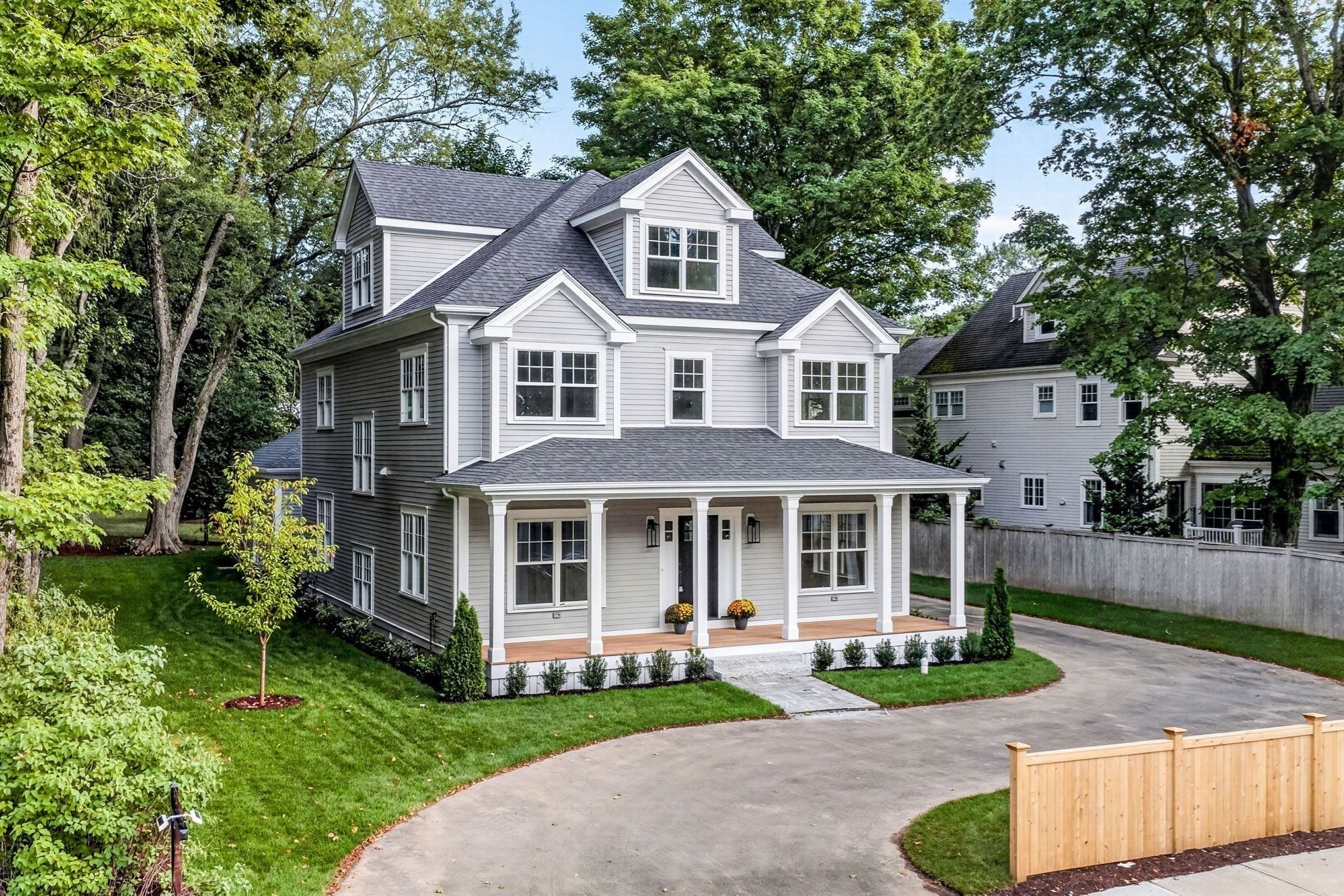 144 Washington Street Property Photo 1