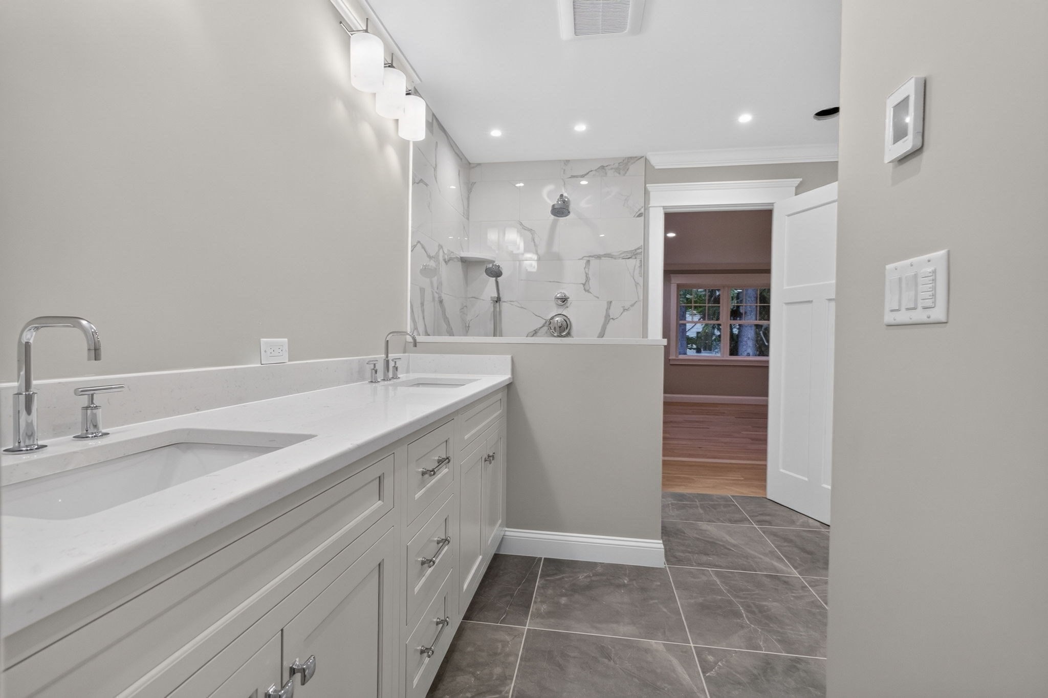 144 Washington Street Property Photo 16