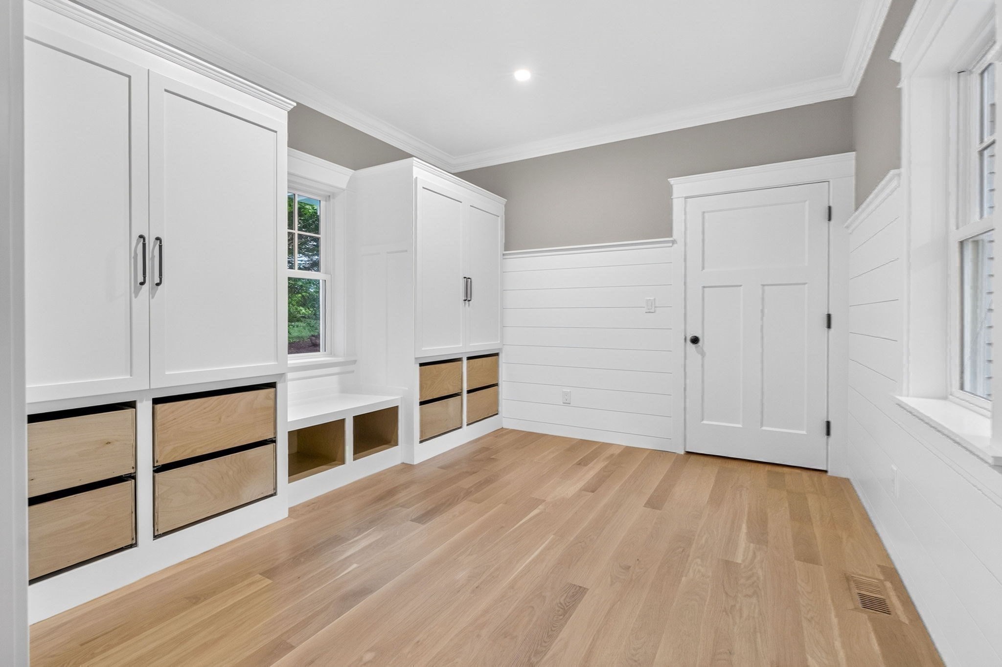 144 Washington Street Property Photo 29
