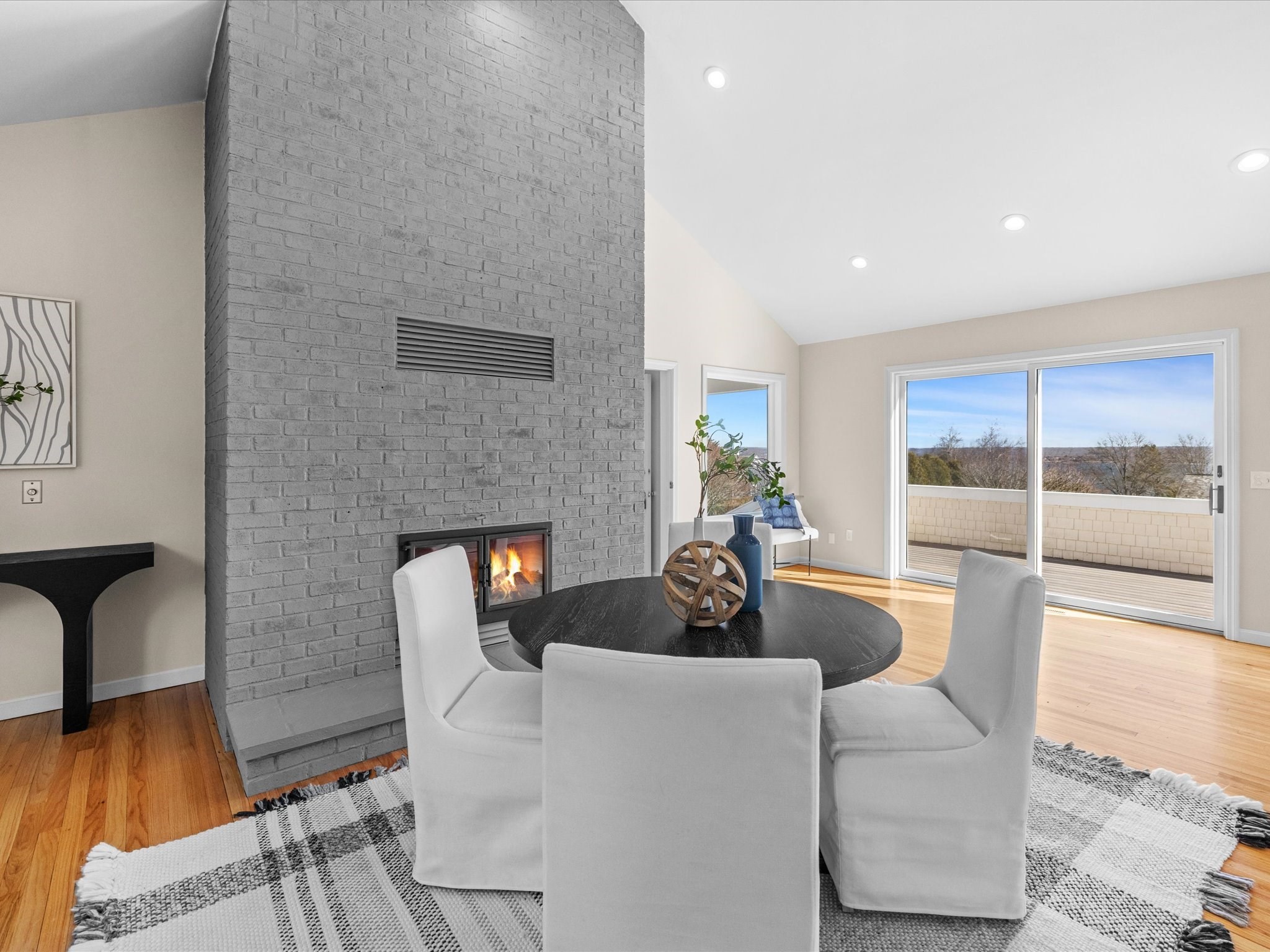 95 Holman St Property Photo 10