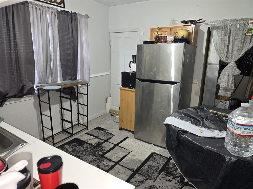 65 Ridgewood St Property Photo 2