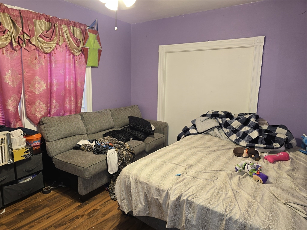 65 Ridgewood St Property Photo 8