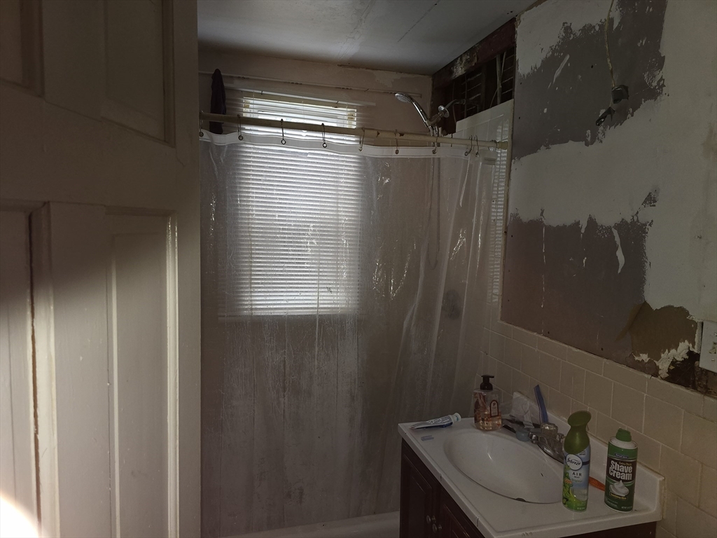 65 Ridgewood St Property Photo 11