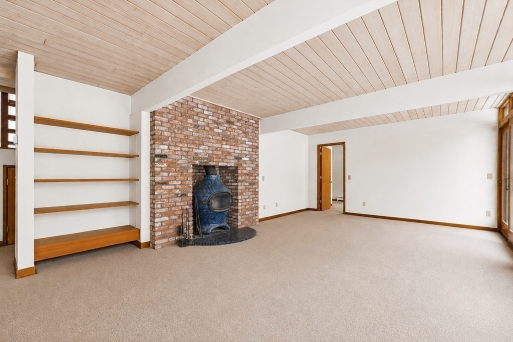 58 Solomon Pierce Rd Property Photo 26
