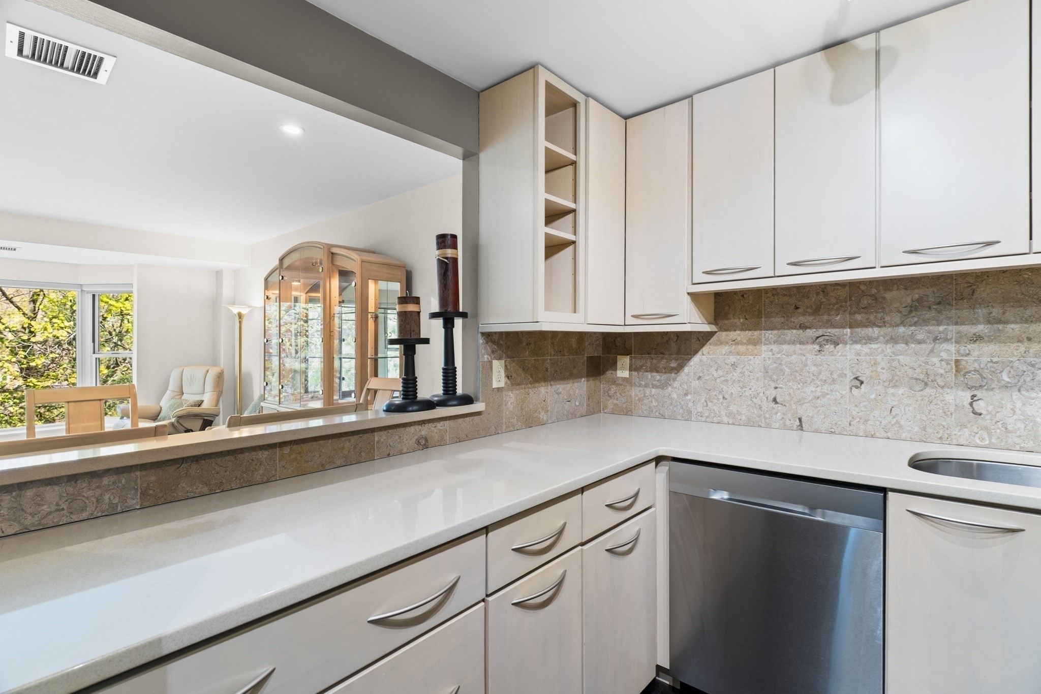 1 Watermill Pl # 316 Property Photo 1