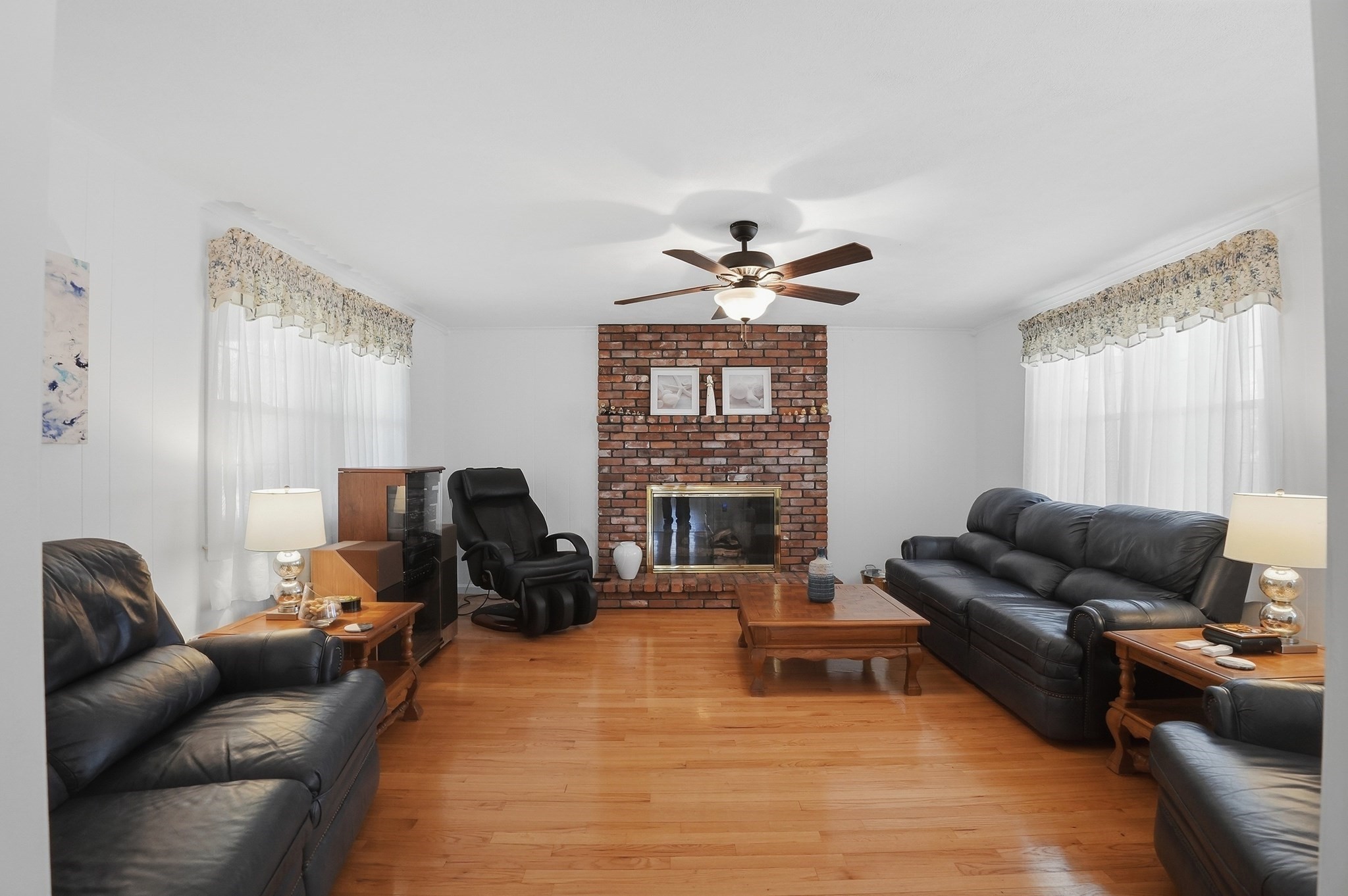 54 Sagamore Road Property Photo 4