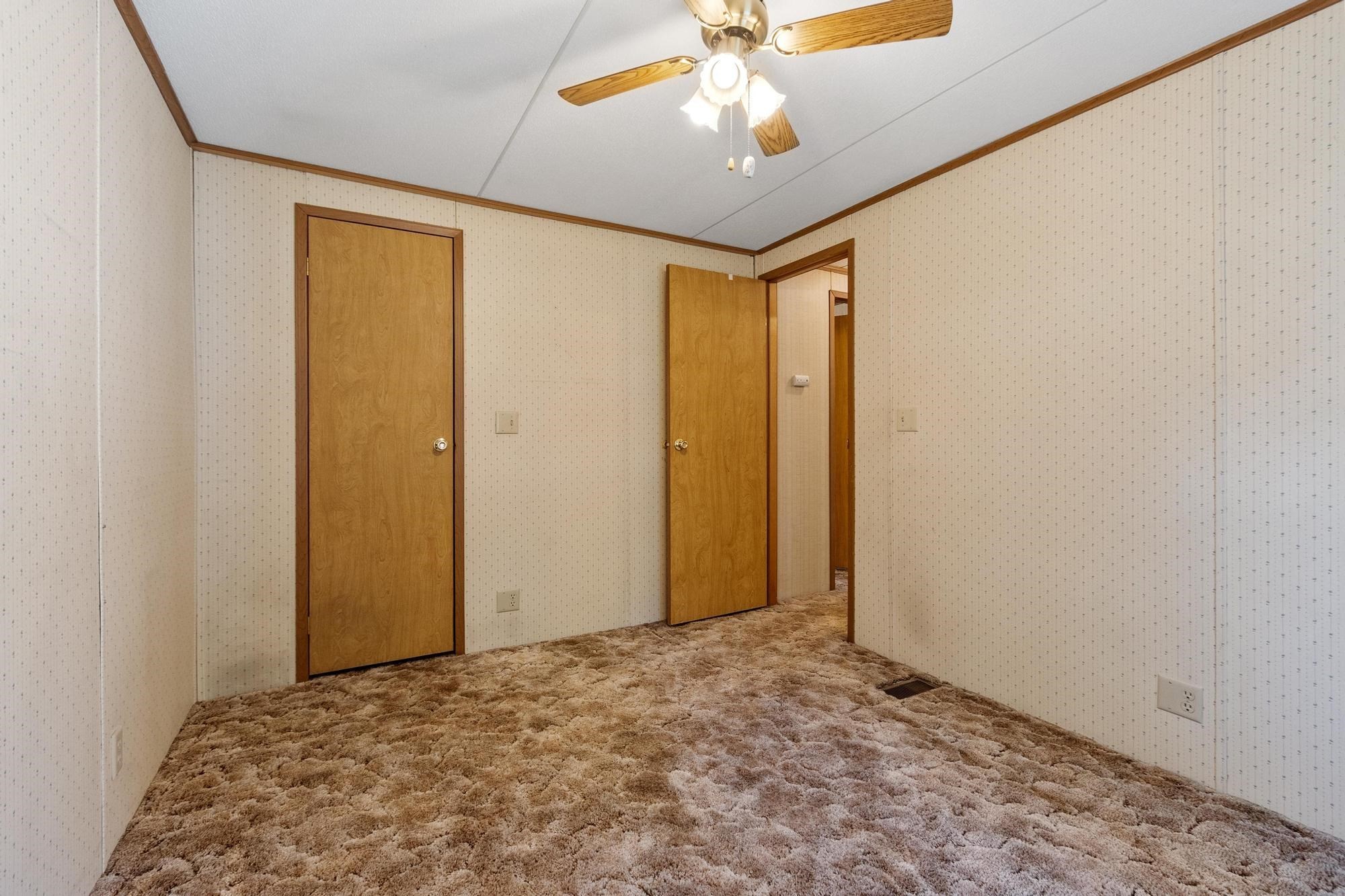 74 Earl Drive Property Photo 23