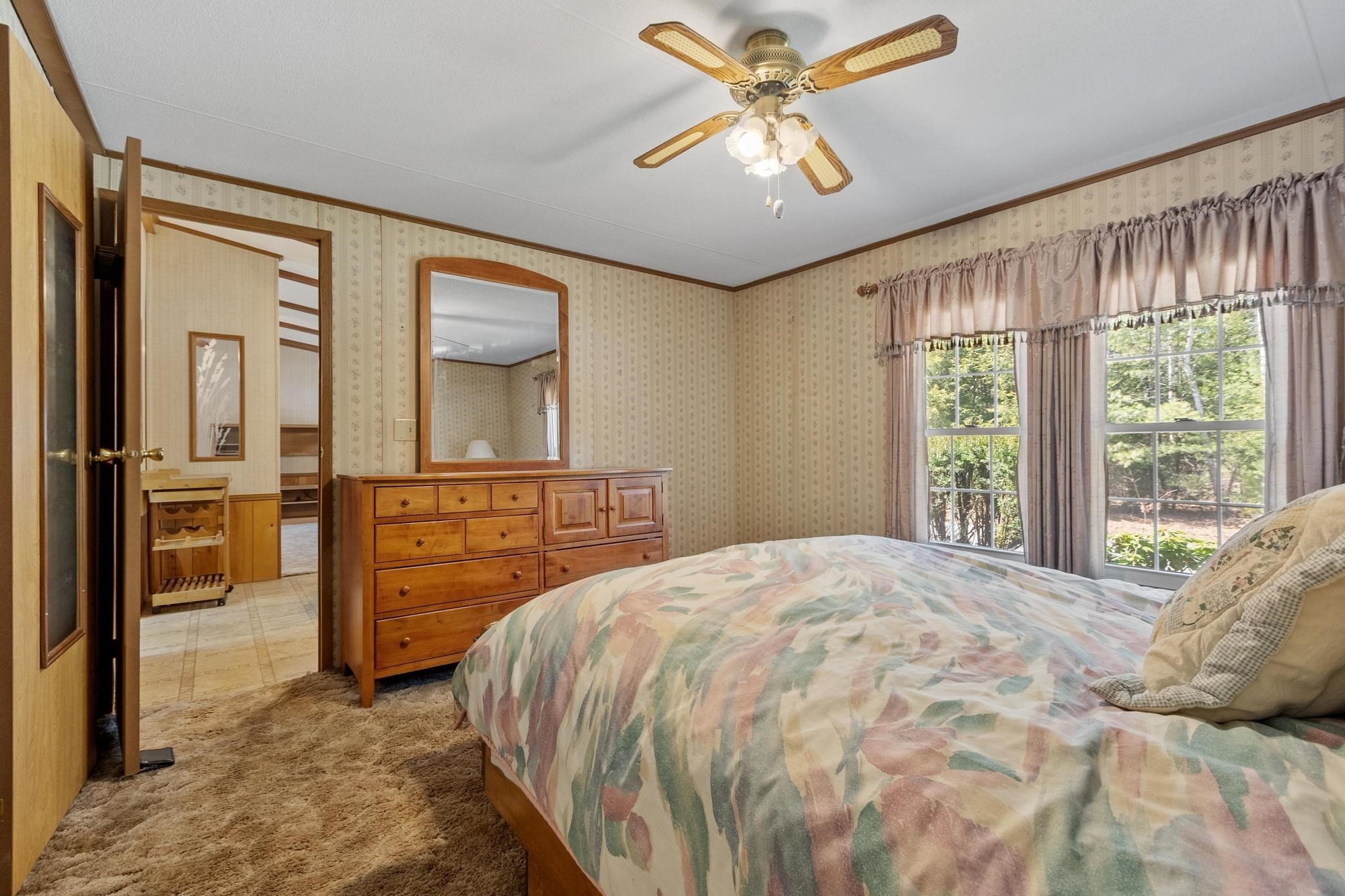 74 Earl Drive Property Photo 29