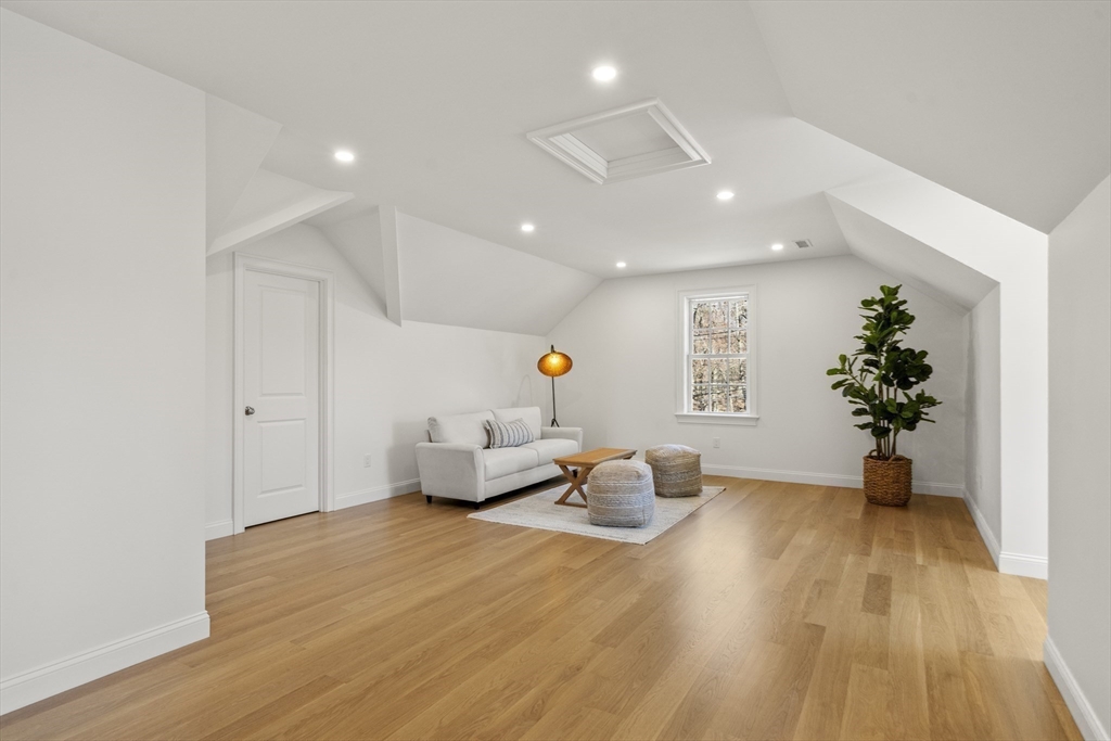 1 Tuttle Lane Property Photo 30