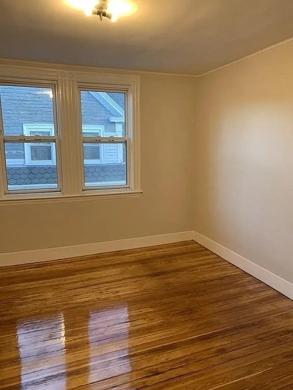 35 Hewins St # 3 Property Photo 1