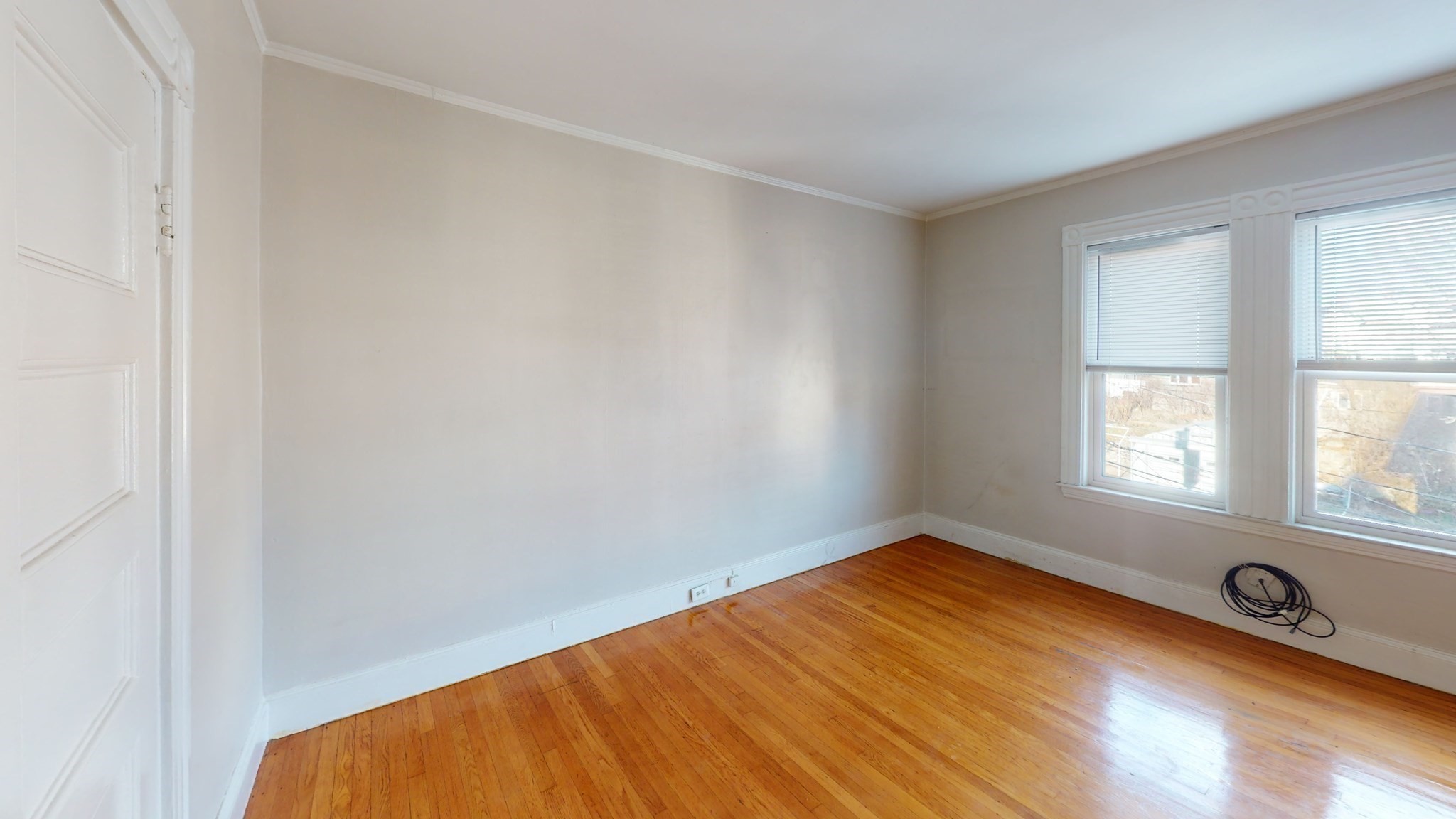 35 Hewins St # 3 Property Photo 10