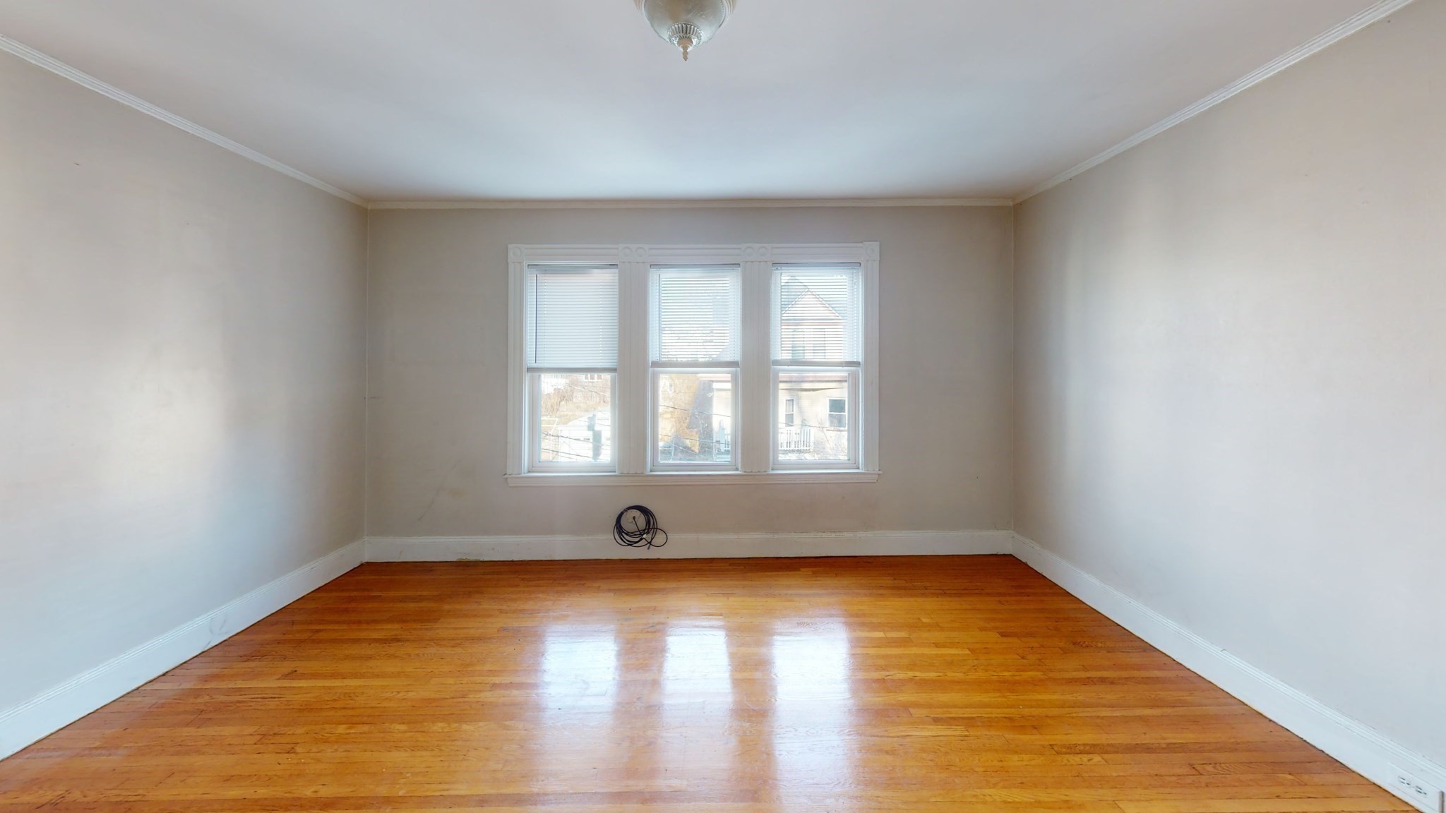 35 Hewins St # 3 Property Photo 11