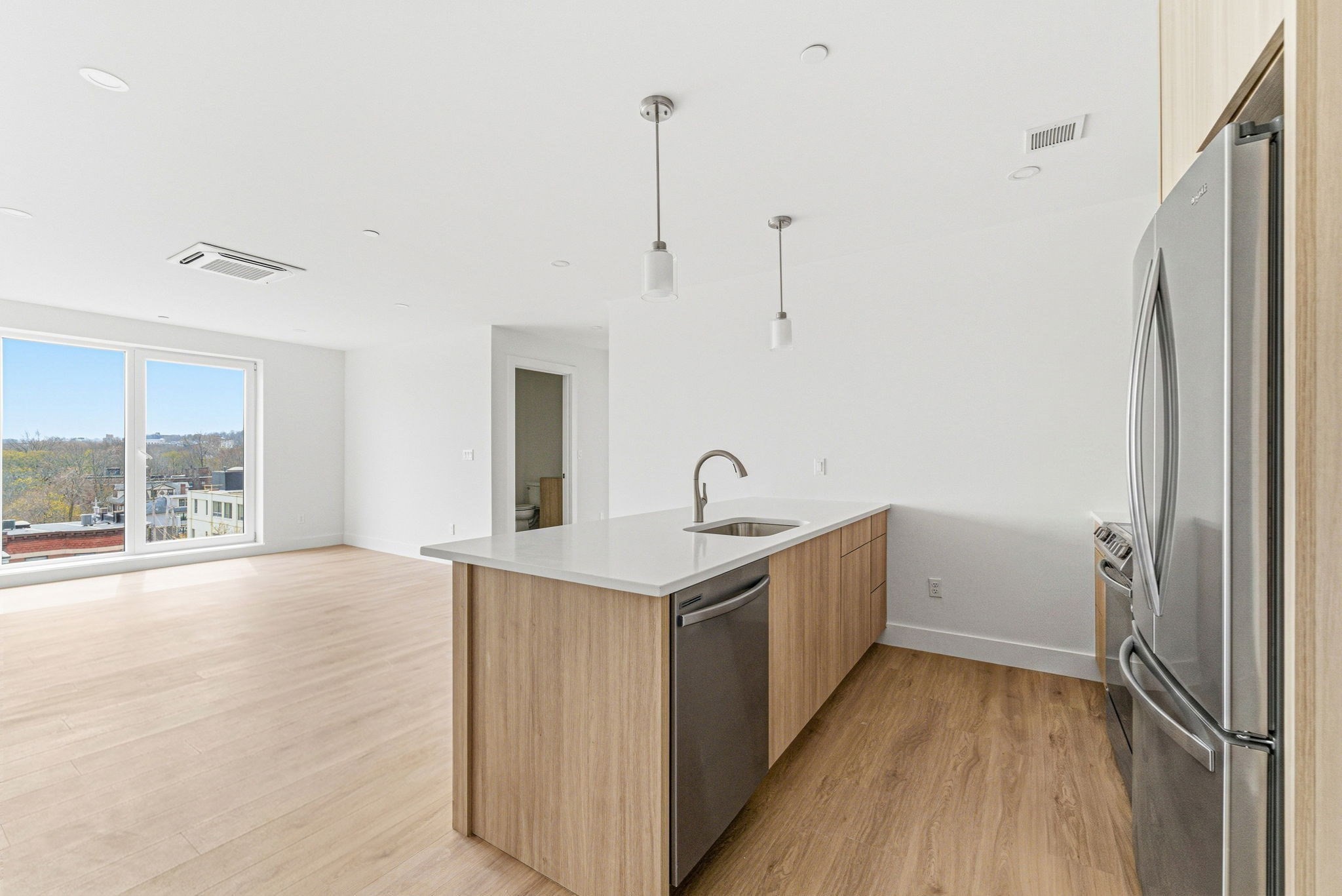 1035 Commonwealth Ave # 501 Property Photo 4