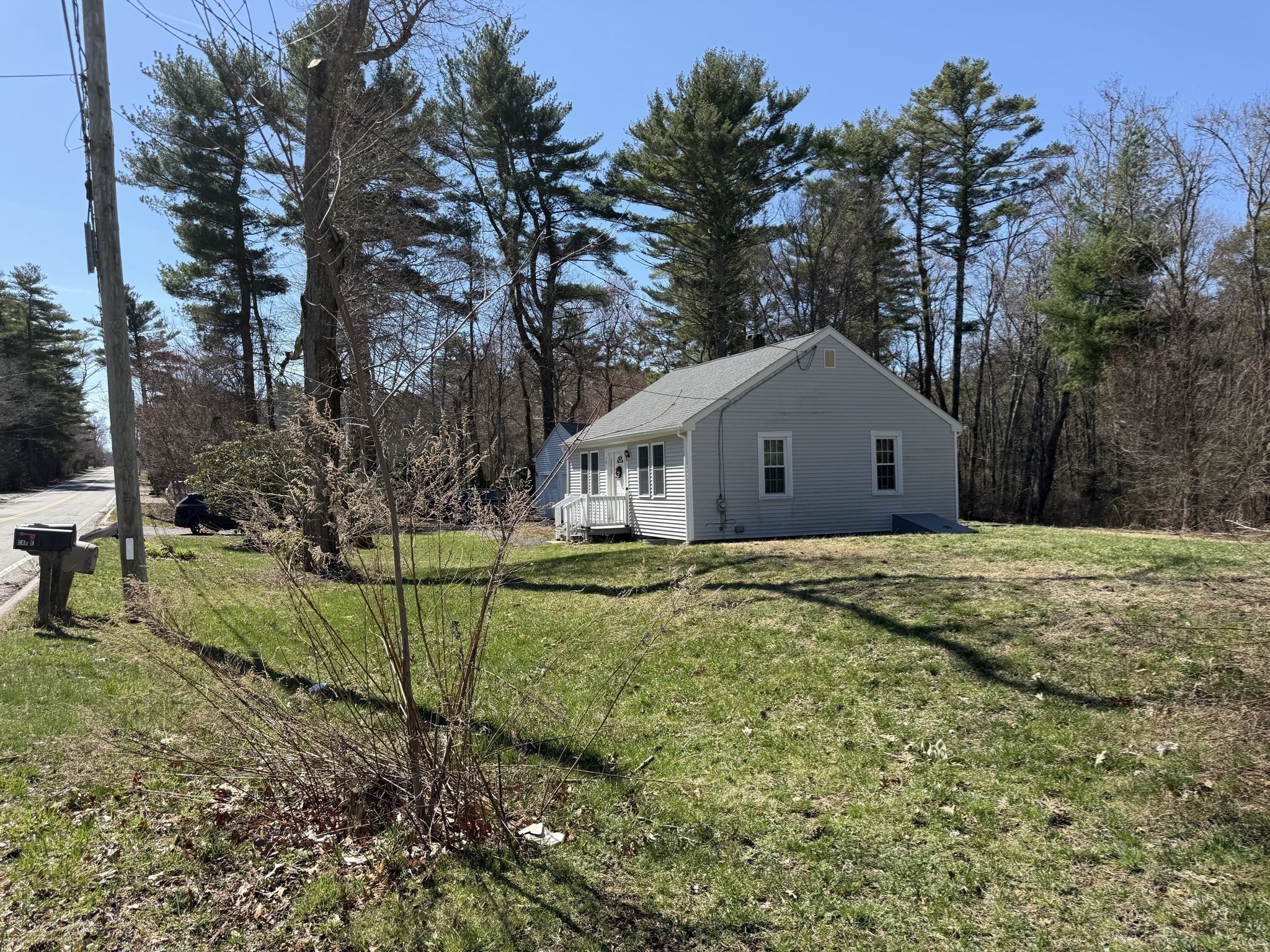 73 County Road Property Photo 9