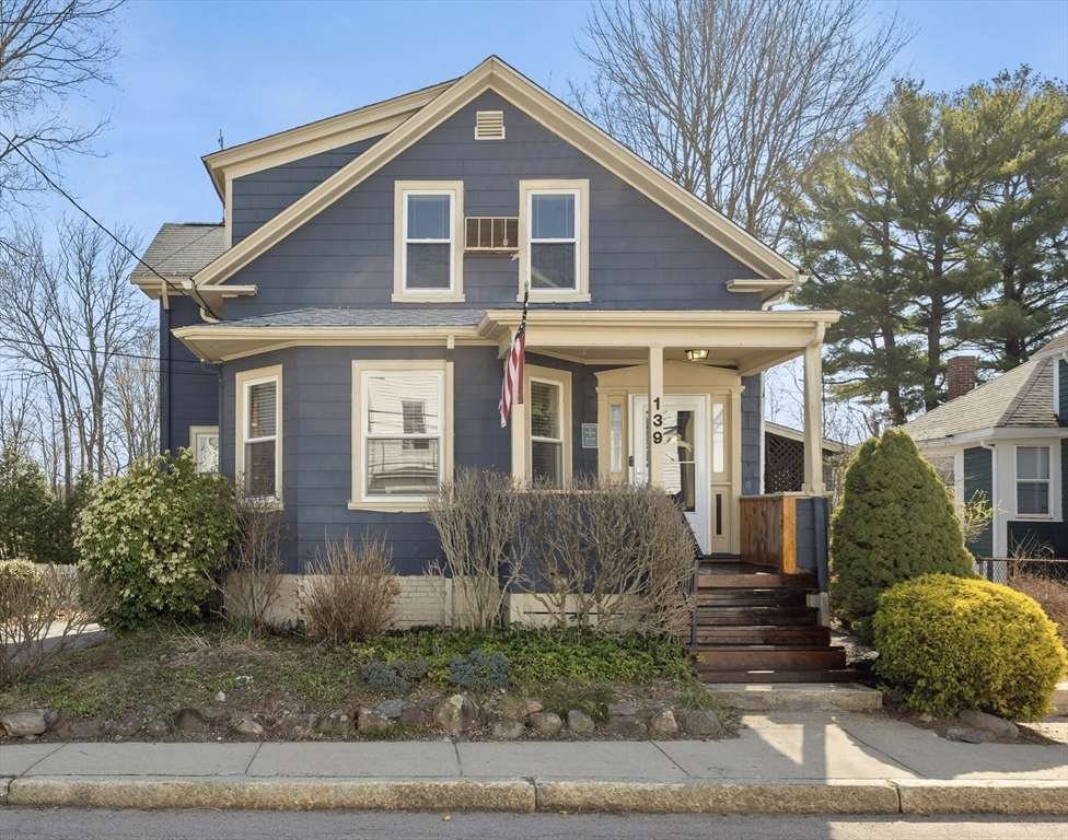 139 East St