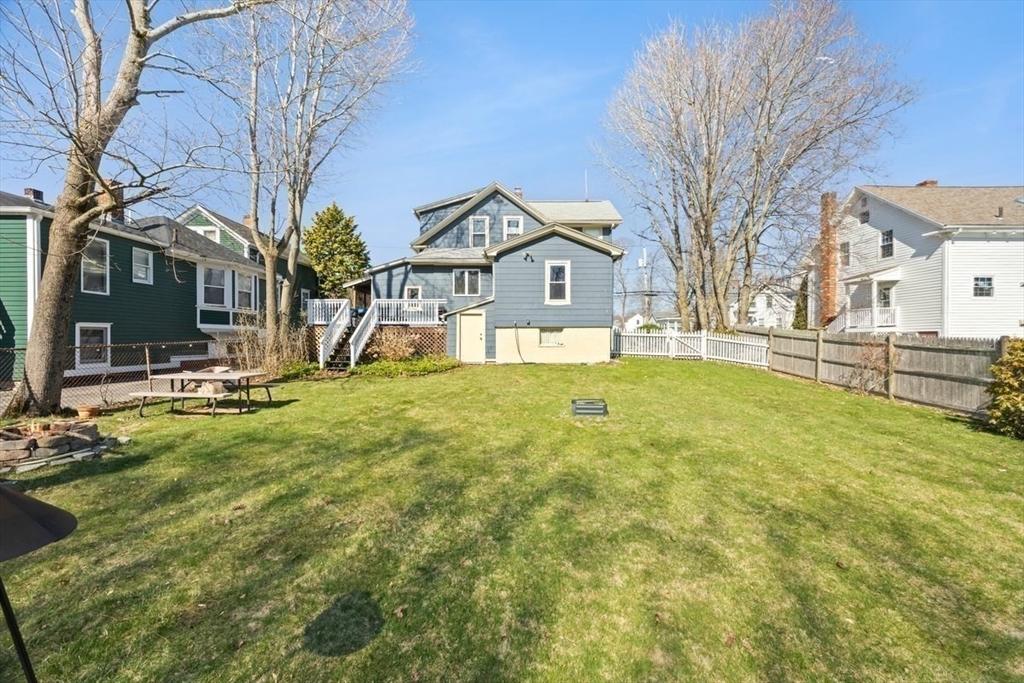 139 East St Property Photo 18