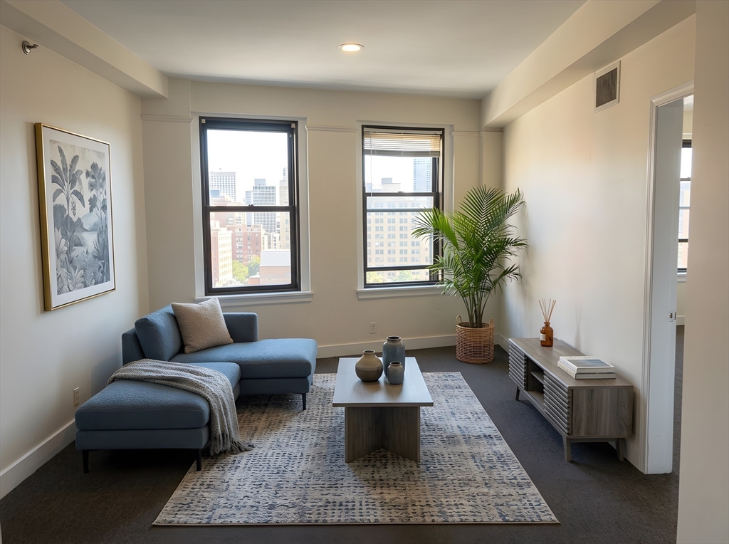 475 Commonwealth Avenue # 605 Property Photo 1