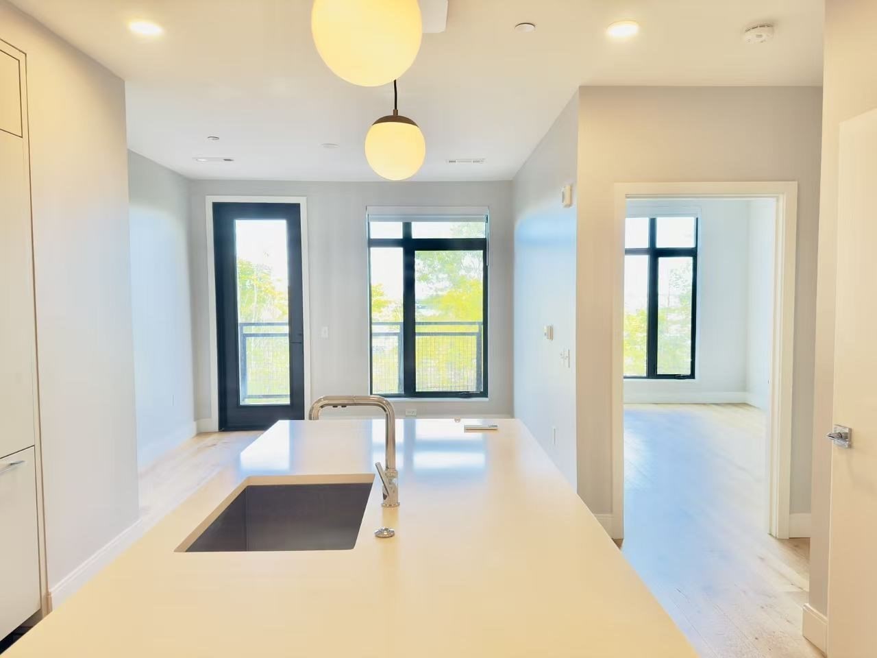 191 Washington St # 413 Property Photo 17