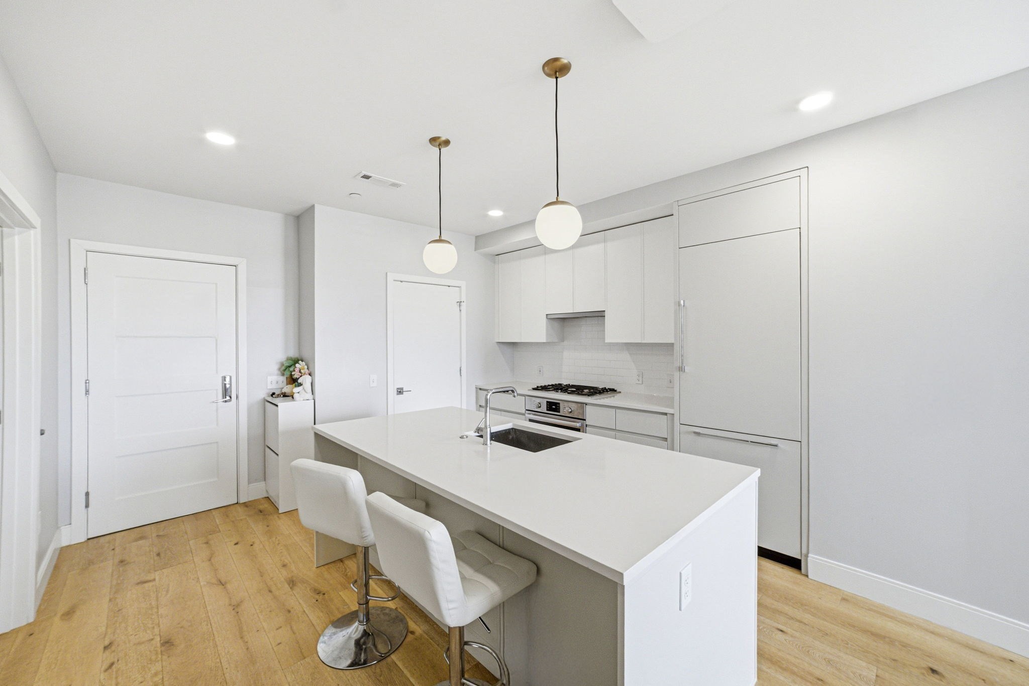 191 Washington St # 413 Property Photo 26