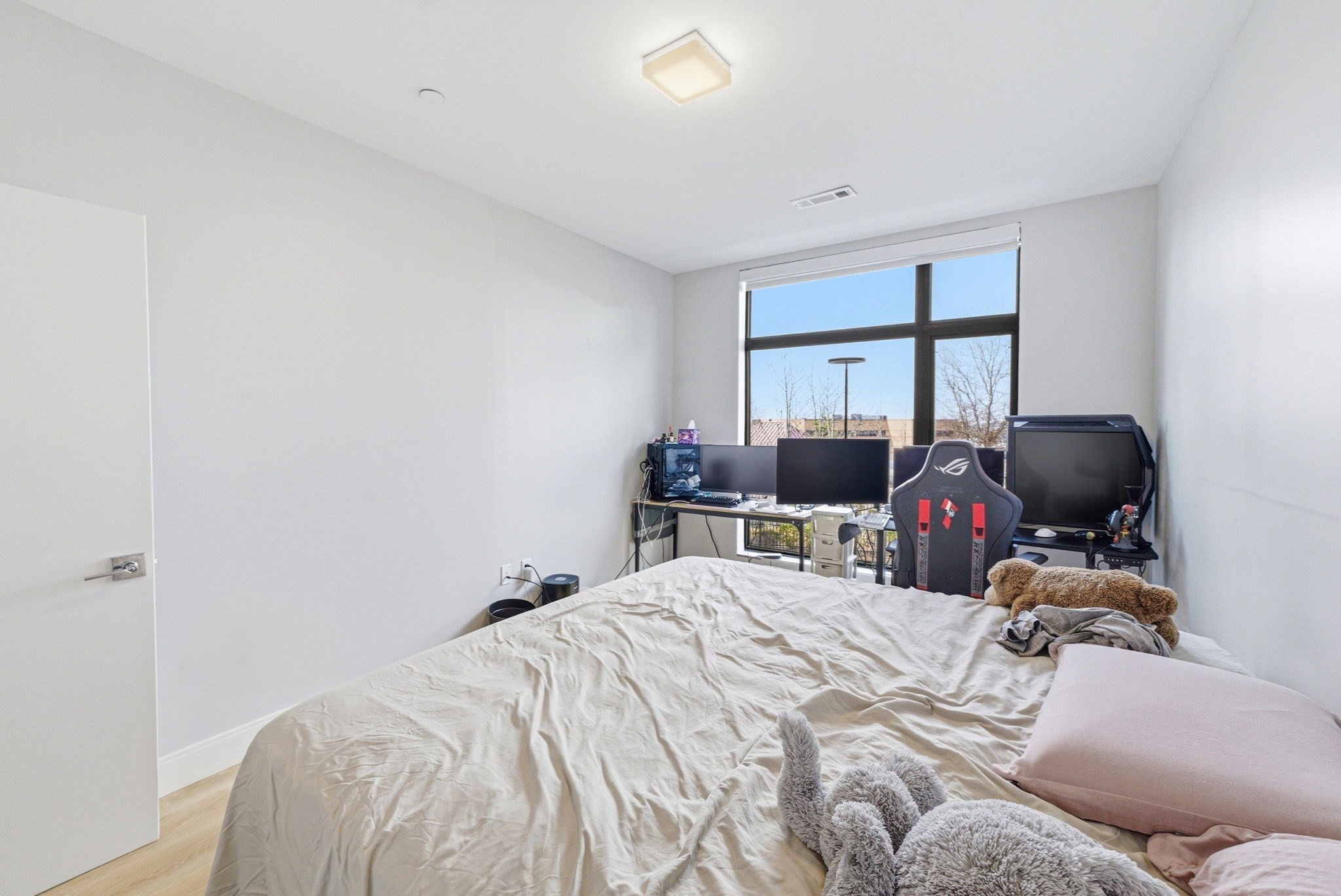 191 Washington St # 413 Property Photo 29