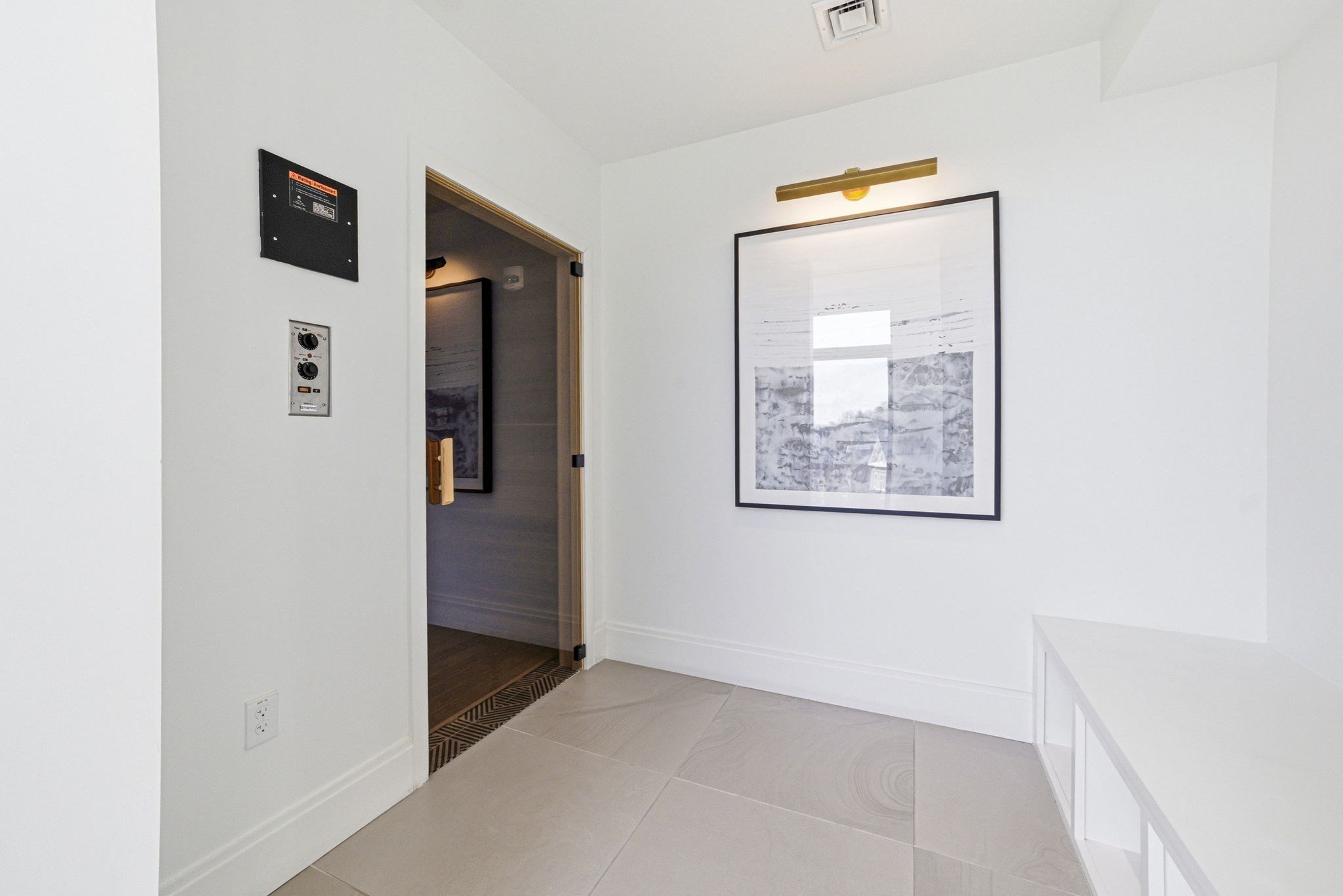 191 Washington St # 413 Property Photo 39