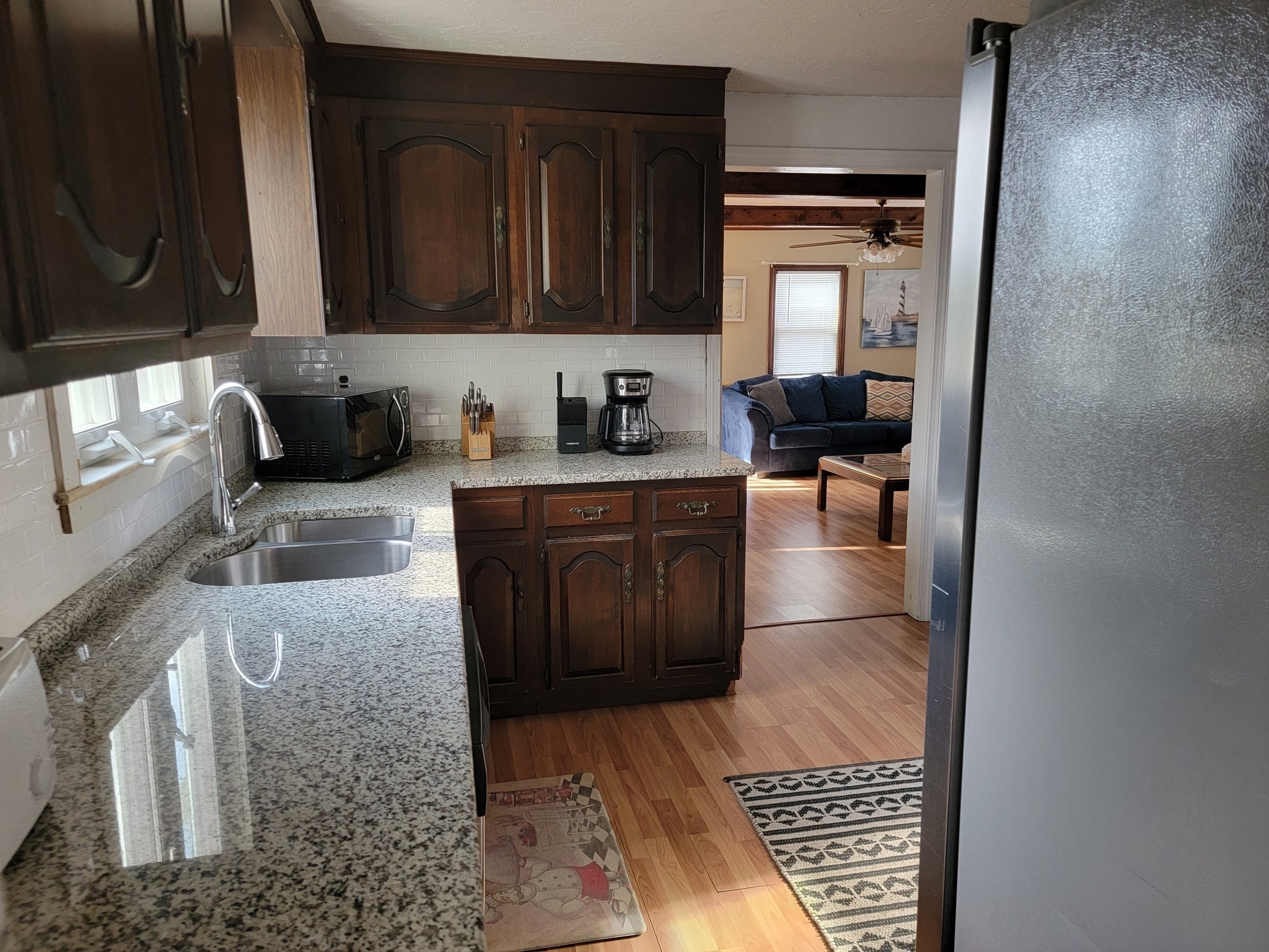 117 Depot St Property Photo 2