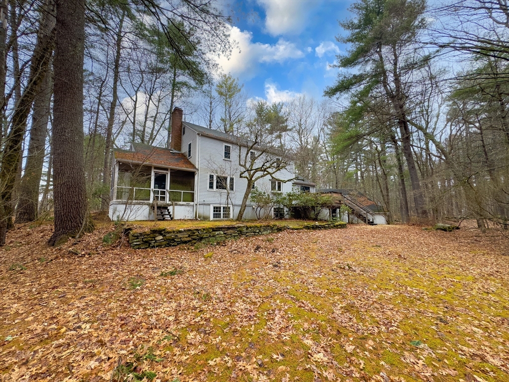 111 Log Hill Rd Property Photo 5