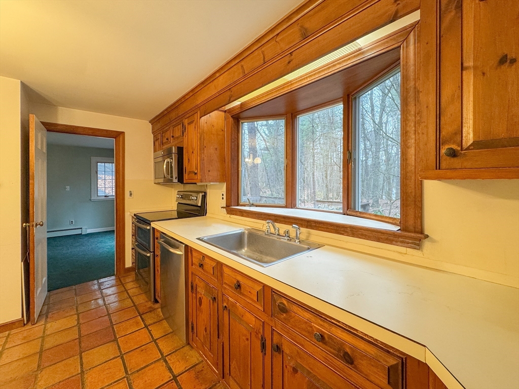 111 Log Hill Rd Property Photo 14