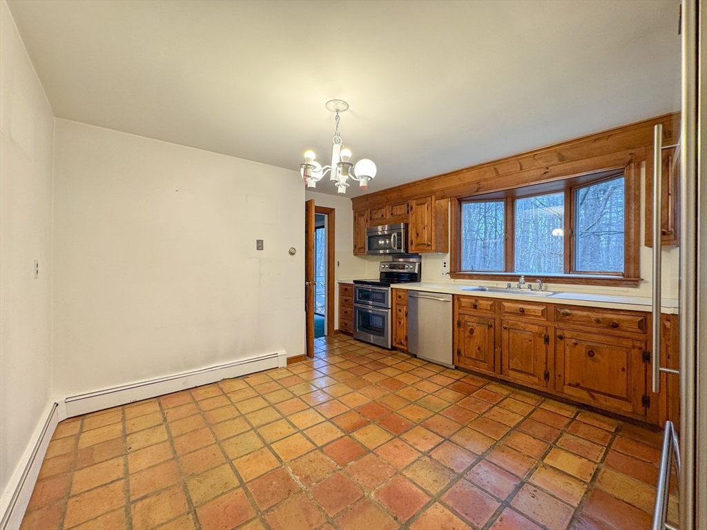 111 Log Hill Rd Property Photo 15